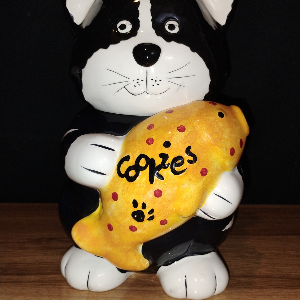 Black and White Dog Cookie Jar